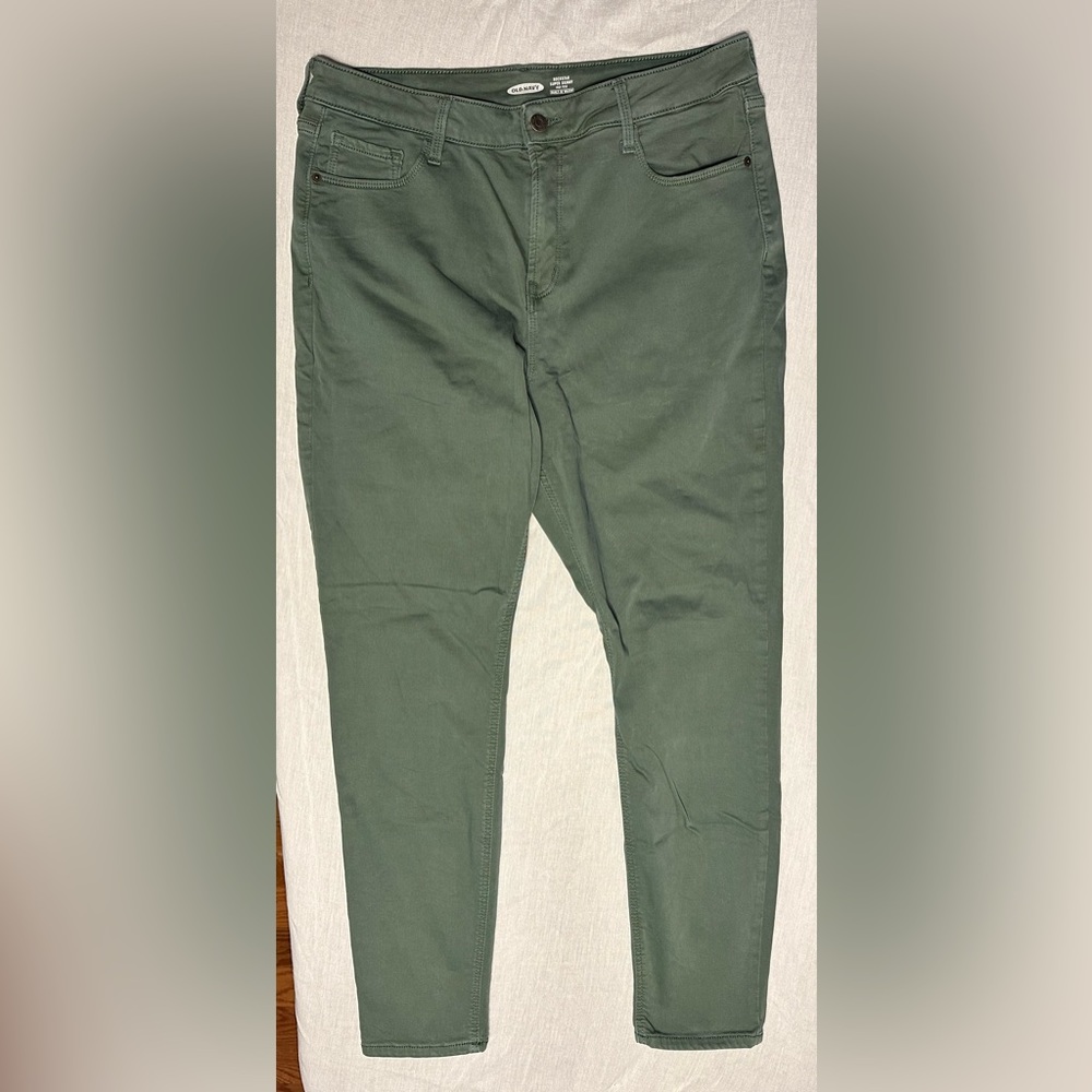 Old Navy Rockstar Built-In Warm Jeans